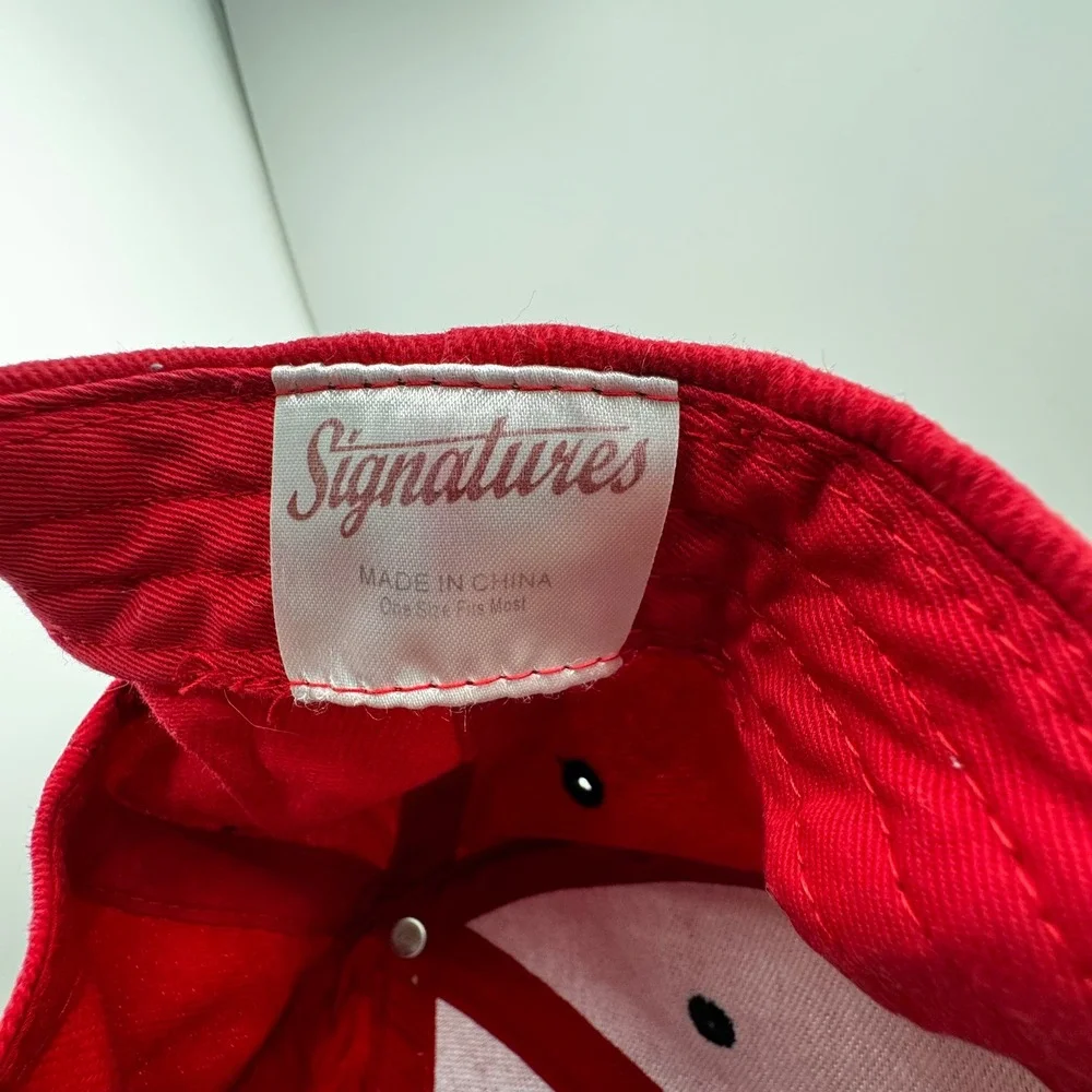 Signatures Georgia Bulldogs Baseball Cap OSFA Red Good Embroidered Dawgs Hat